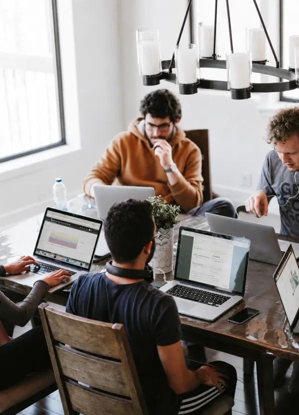 Espacio de trabajo y colaboración en Aether
